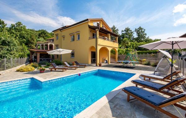 Villa Ivetta Veprinac エクステリア 写真